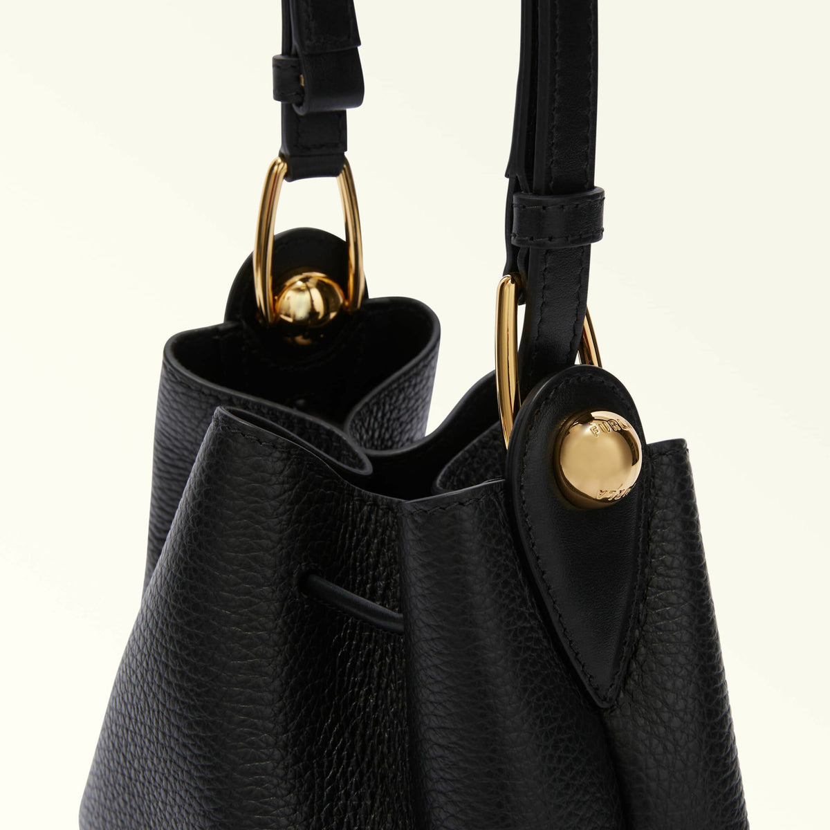 Bucket Bags Nero SFERA - Furla Bags