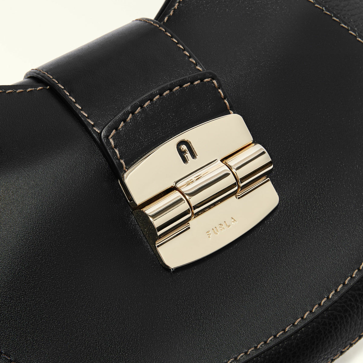 Shoulder Bag Nero CLUB 2 - Furla Bags